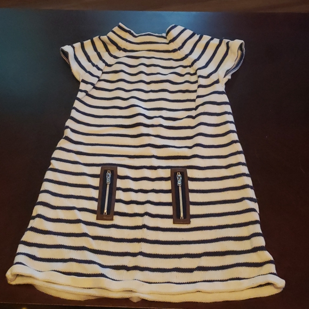 Medium (5/6) dress